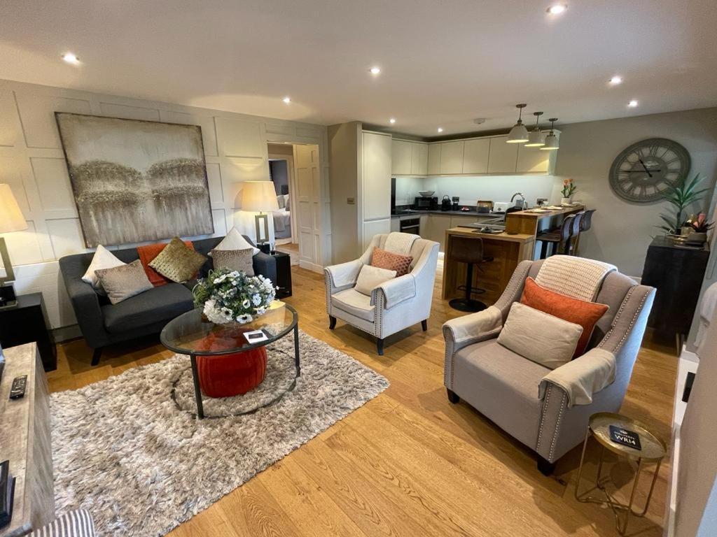 #8 Brunel House Luxury Apartment In グレート・マルバーン エクステリア 写真