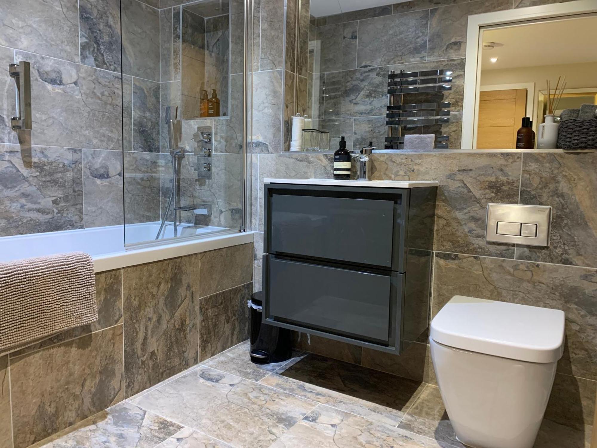 #8 Brunel House Luxury Apartment In グレート・マルバーン エクステリア 写真