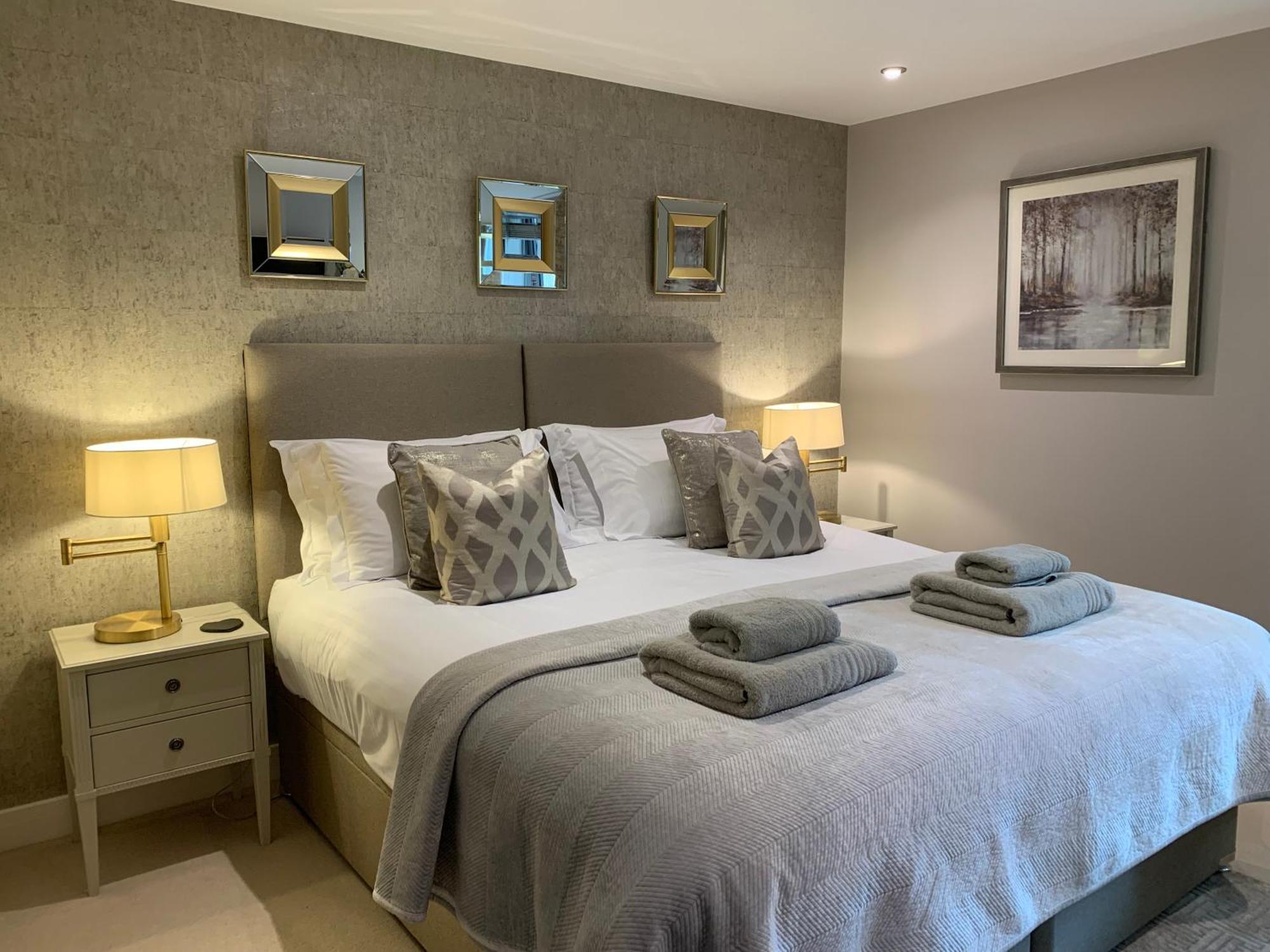#8 Brunel House Luxury Apartment In グレート・マルバーン エクステリア 写真